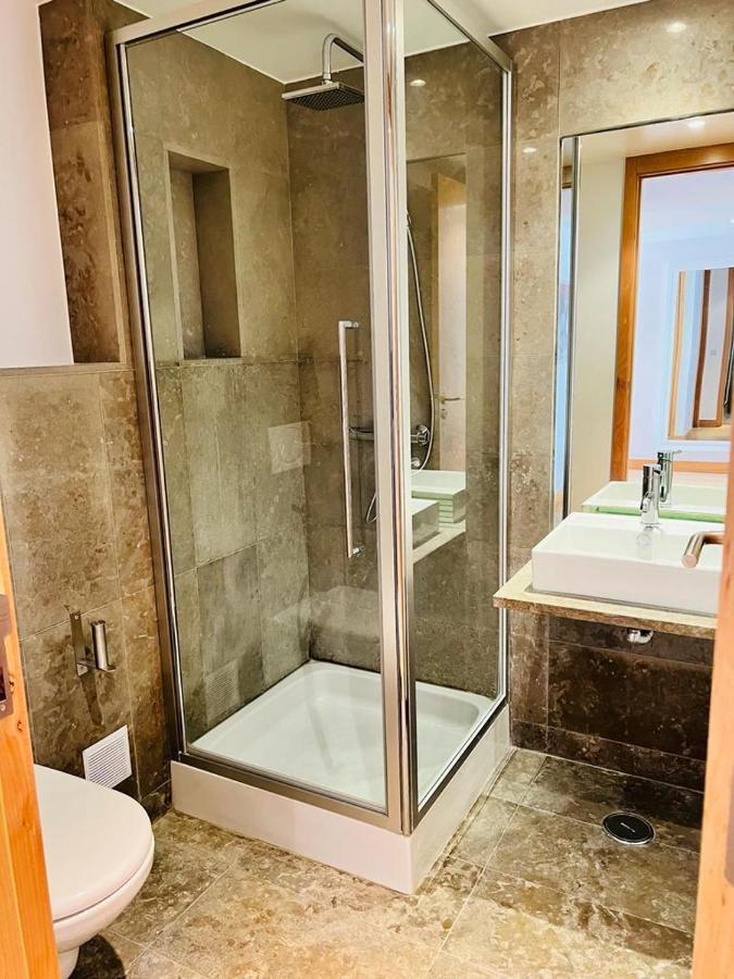 Lucky Star Marina Apartment, With Pool Lagos Bagian luar foto