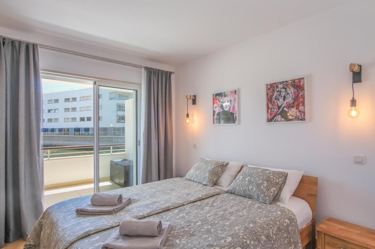Lucky Star Marina Apartment, With Pool Lagos Bagian luar foto