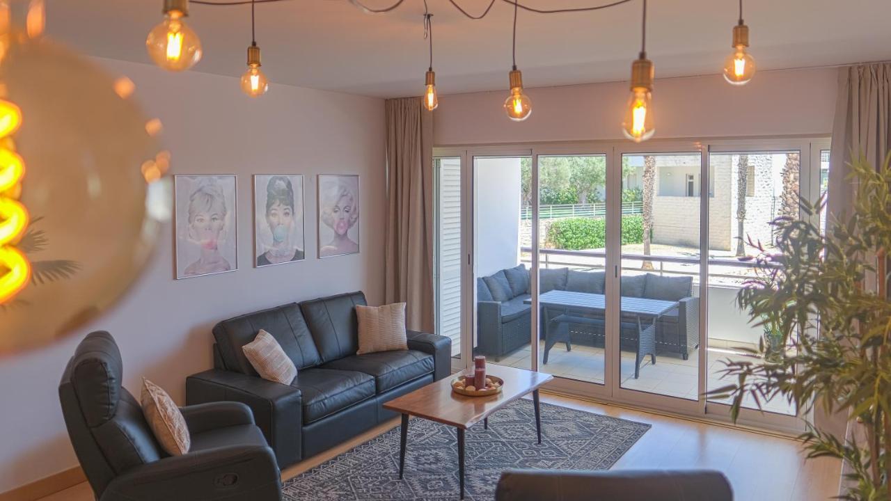 Lucky Star Marina Apartment, With Pool Lagos Bagian luar foto