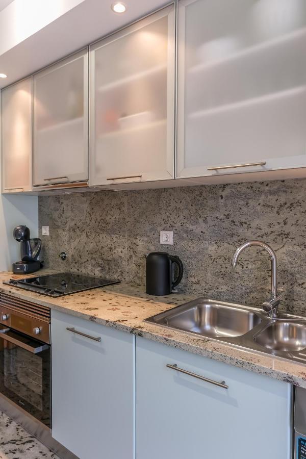 Lucky Star Marina Apartment, With Pool Lagos Bagian luar foto