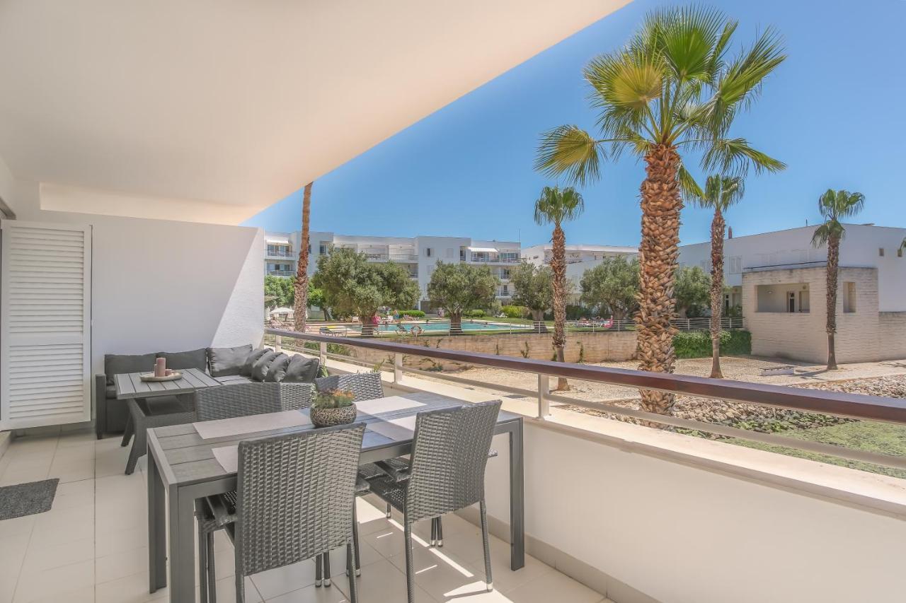 Lucky Star Marina Apartment, With Pool Lagos Bagian luar foto