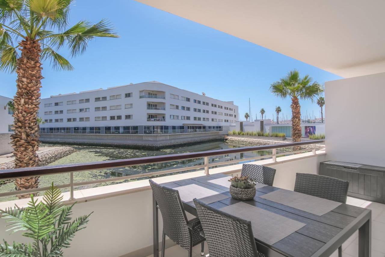 Lucky Star Marina Apartment, With Pool Lagos Bagian luar foto