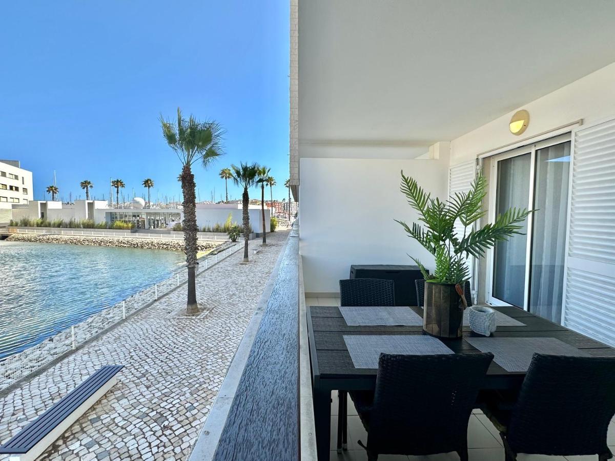Lucky Star Marina Apartment, With Pool Lagos Bagian luar foto